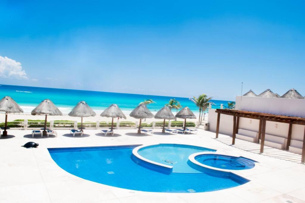 Ocean Front Villa Marlin, Best Location In Hotel Zone #109 Cancun Exterior photo
